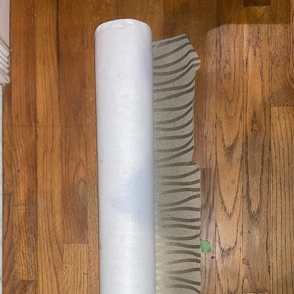 Anthropologie Marie Textured Grasscloth Wallpaper Roll